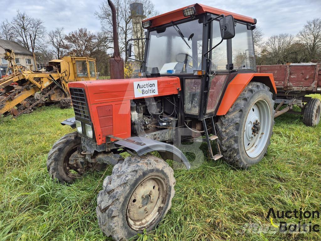 MTZ Belarus MTZ 82 Traktory