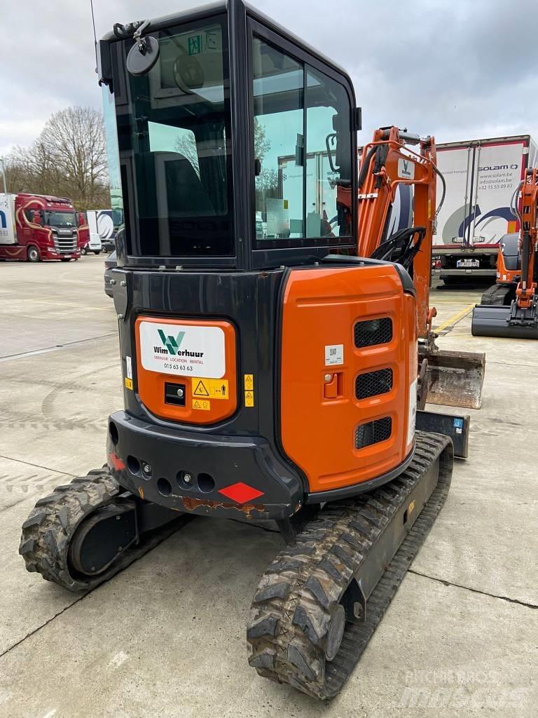 Hitachi ZX 33 U-6 Mini rýpadla < 7t