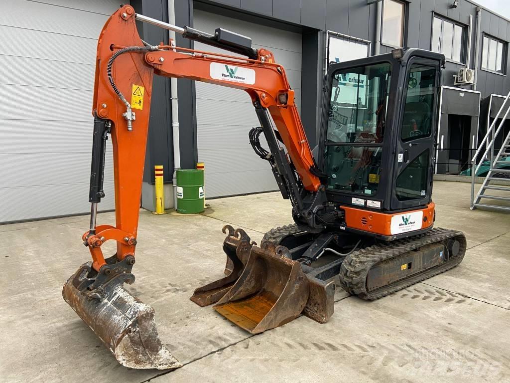Hitachi ZX 33 U-6 Mini rýpadla < 7t