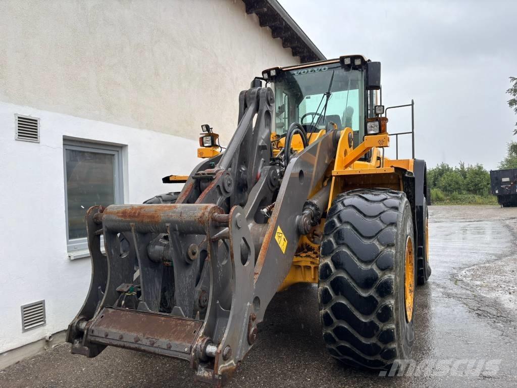 Volvo Radlader L180F Kolové nakladače