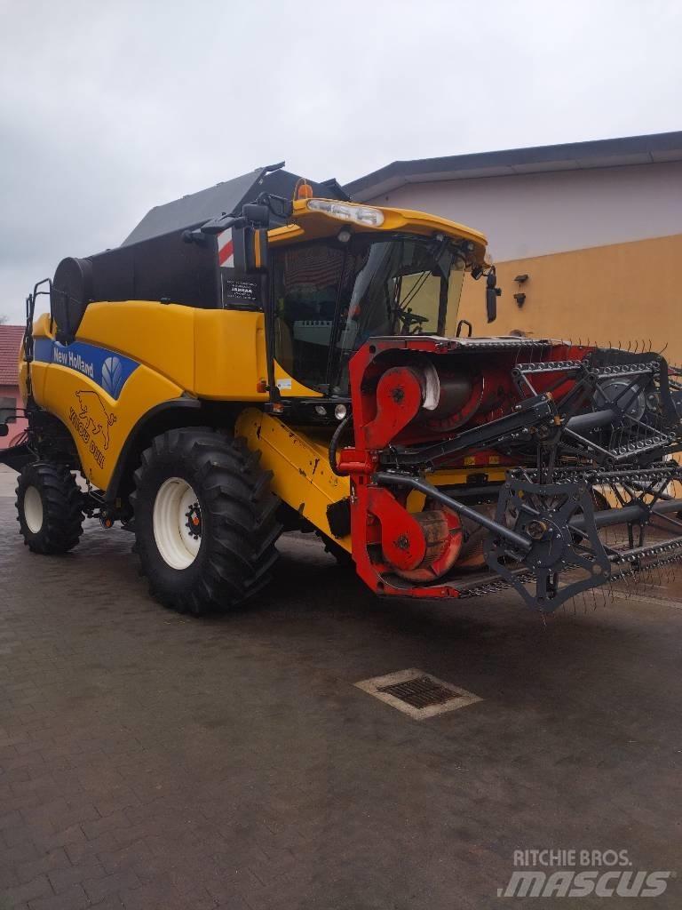New Holland CX 8040 Sklízecí mlátičky
