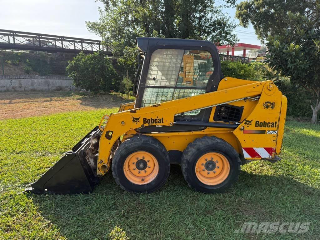 Bobcat S 450 Smykem řízené nakladače