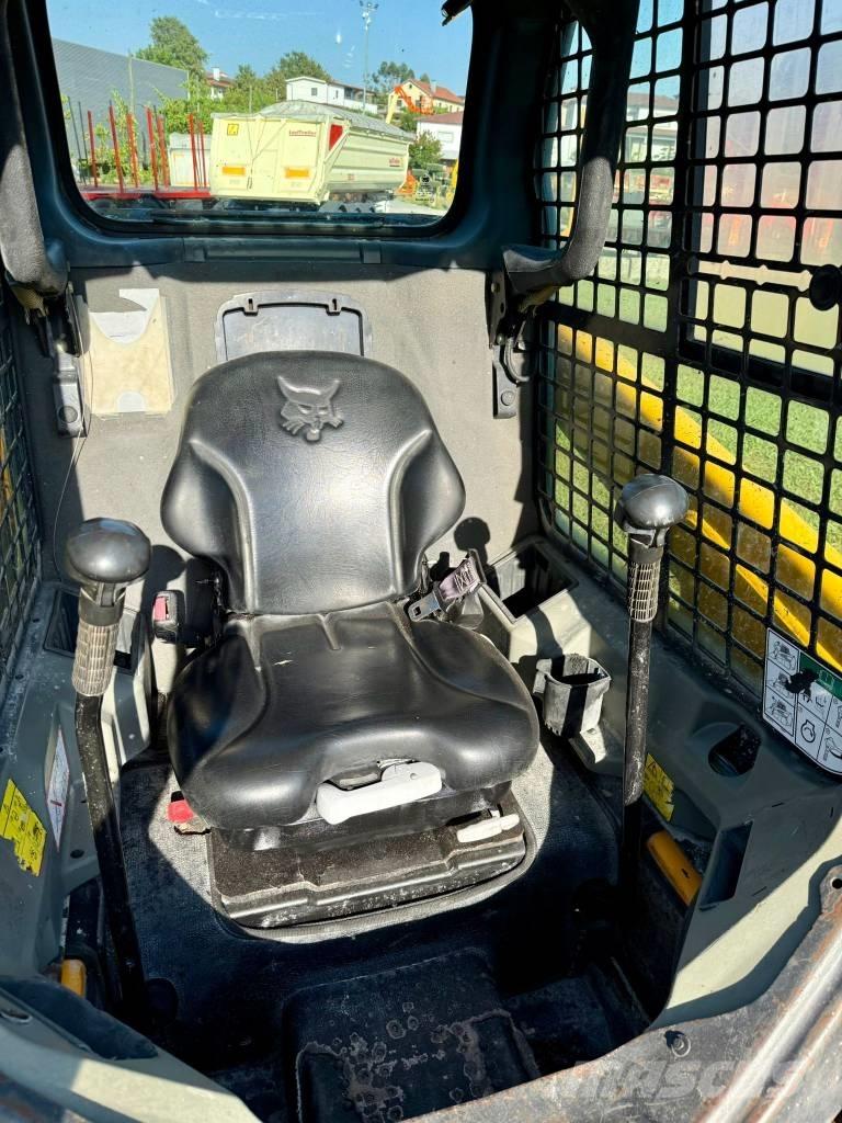 Bobcat S 450 Smykem řízené nakladače