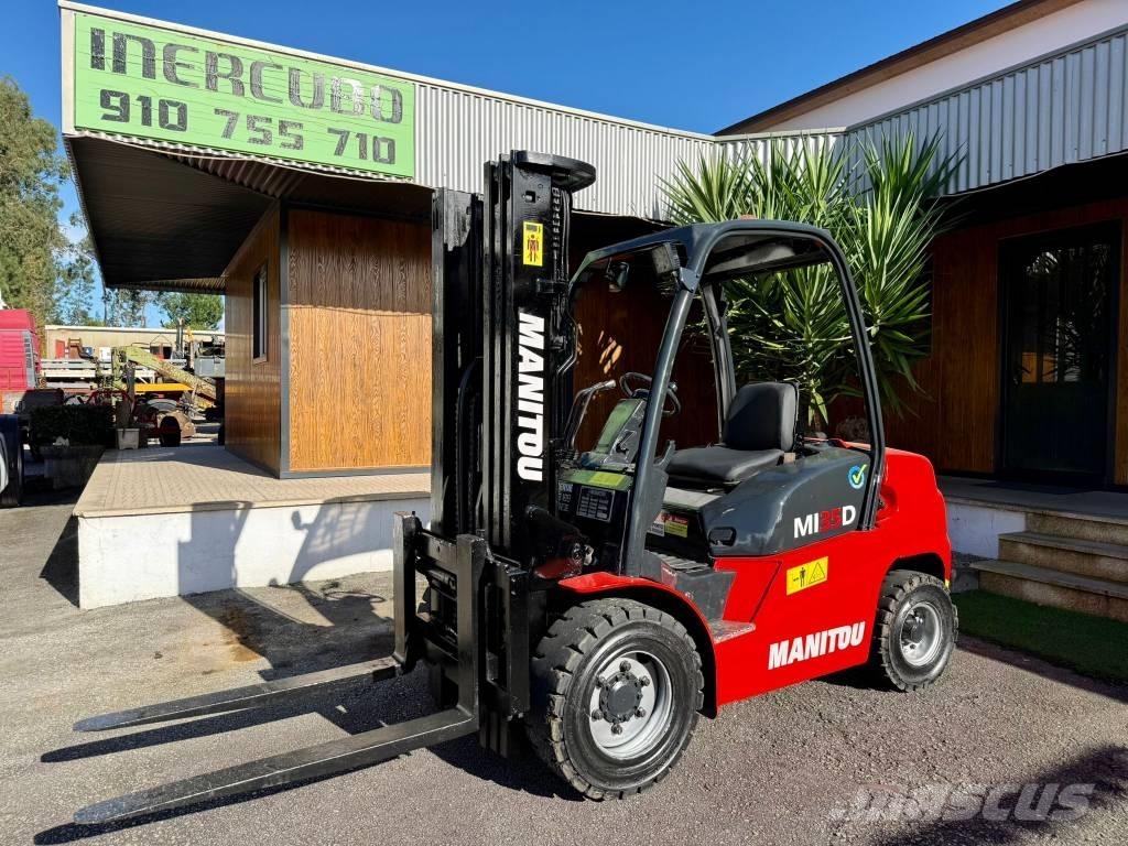Manitou MI 35 D Dieselové vozíky