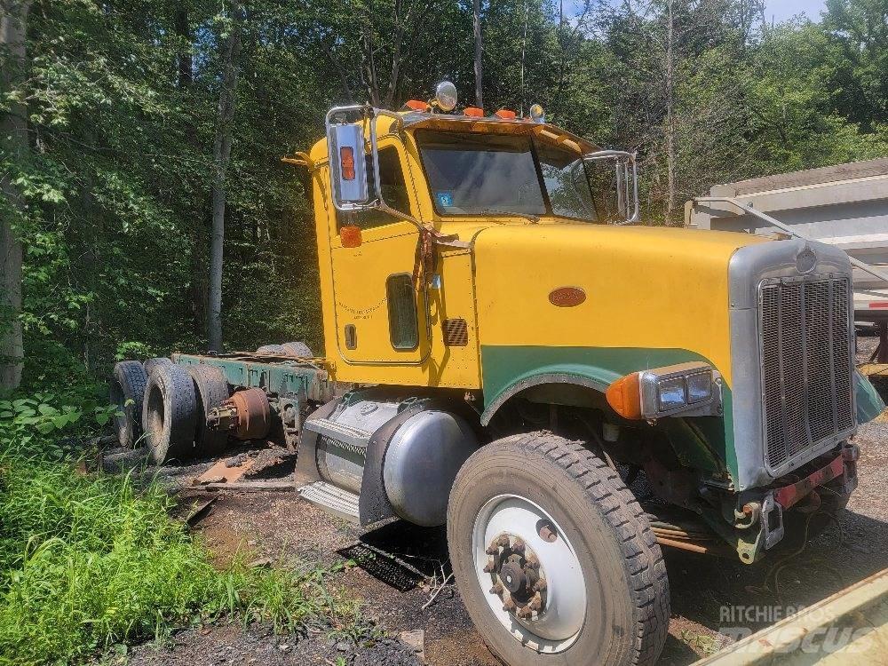 Peterbilt 357 Sklápěče