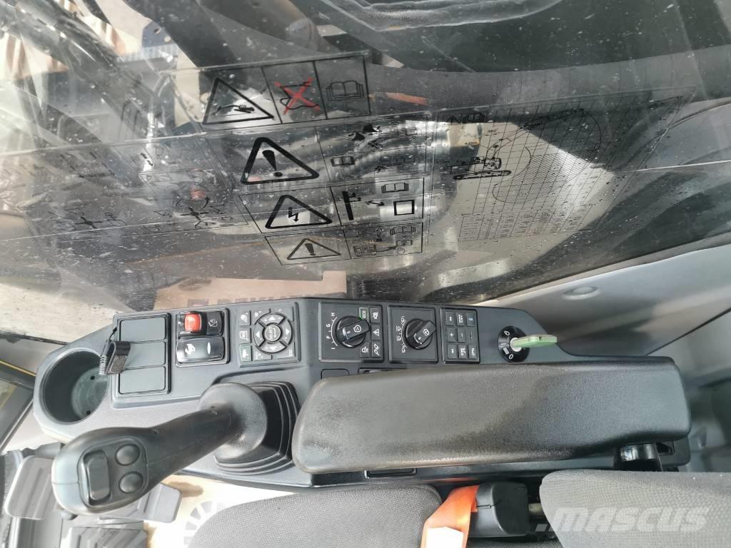 Volvo EC 380 EL Pásová rýpadla