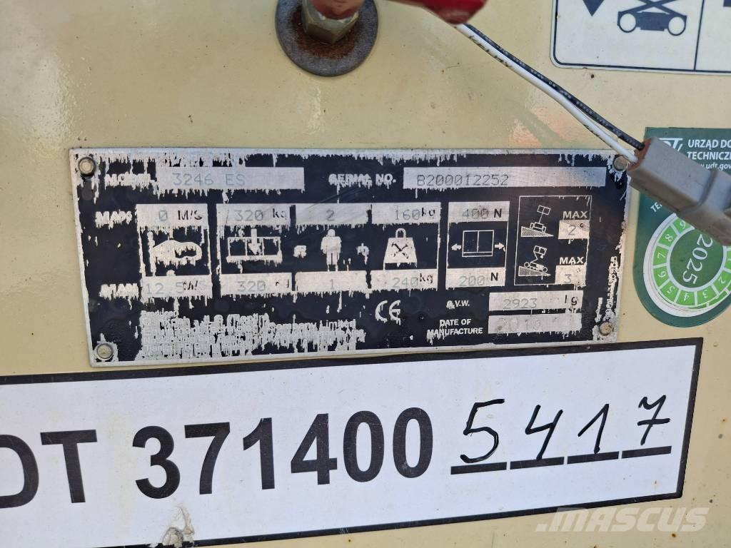 JLG 3246ES Nůžková zvedací plošina