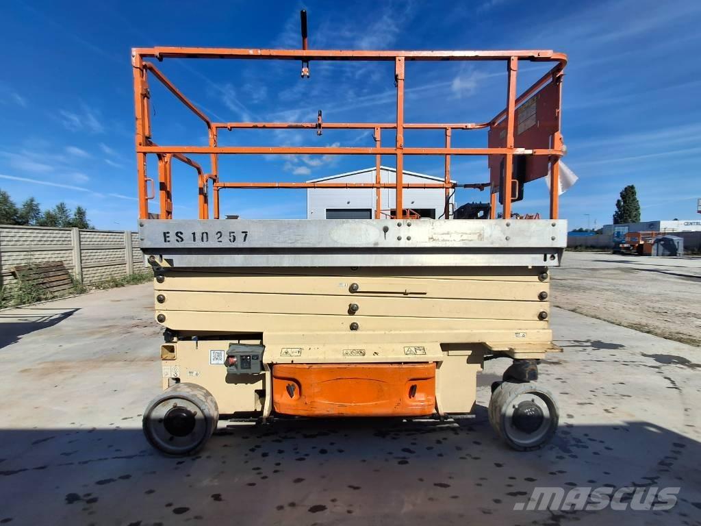 JLG 3246ES Nůžková zvedací plošina