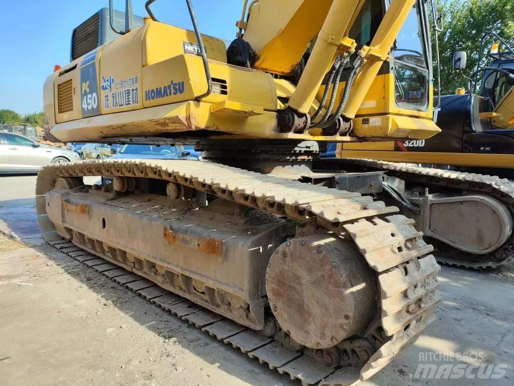 Komatsu PC 450 LC-8 Pásová rýpadla