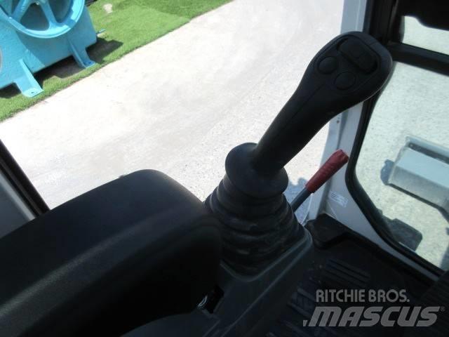 Takeuchi TB 240 Mini rýpadla < 7t