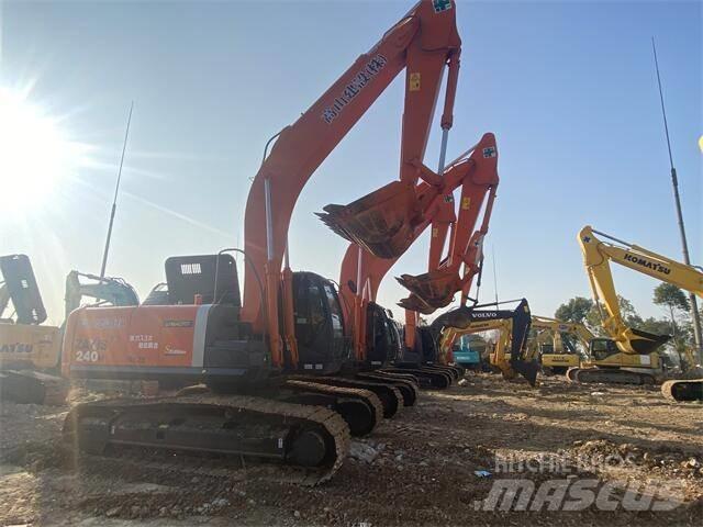 Hitachi ZX 240H Pásová rýpadla