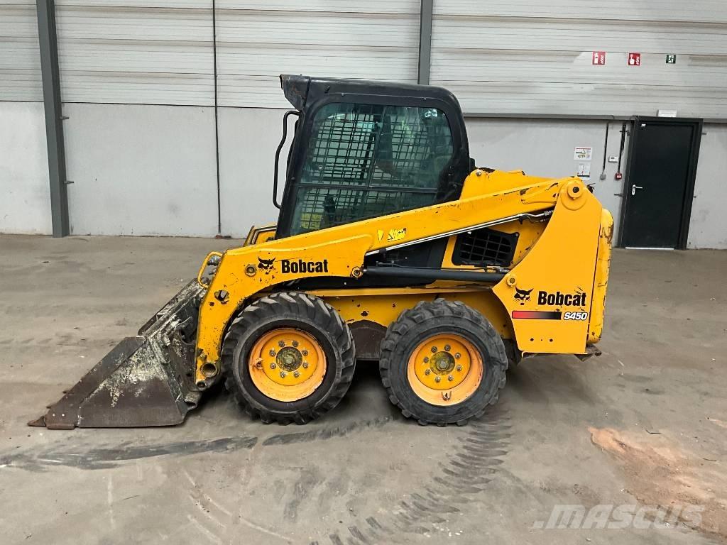 Bobcat S 450 Smykem řízené nakladače