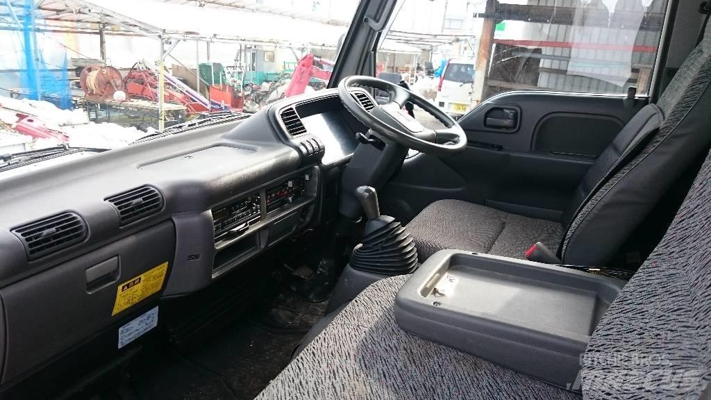 Isuzu KC-NKR66ED Sklápěče