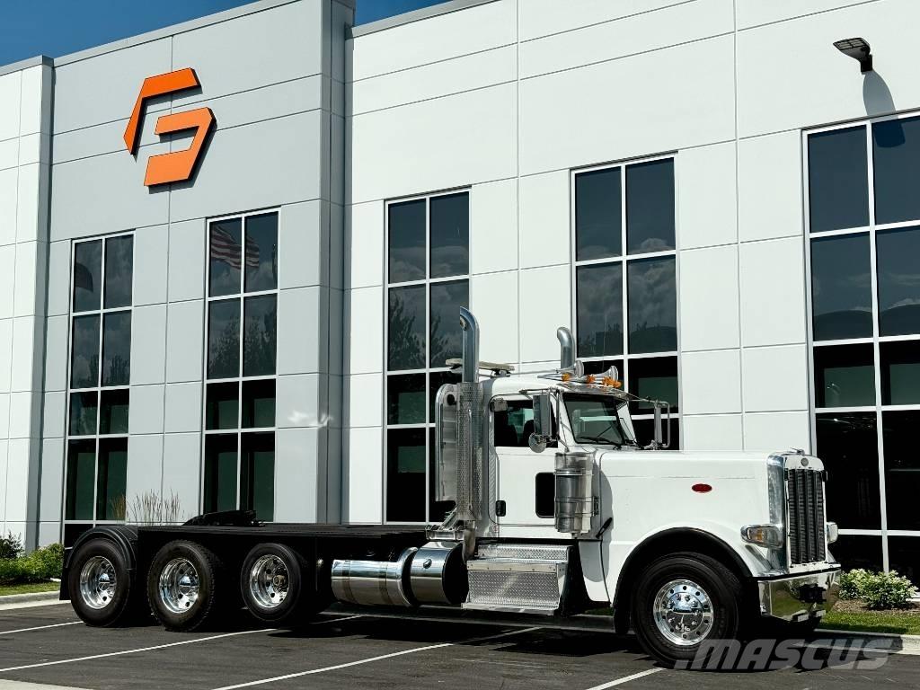 Peterbilt 389 Tahače