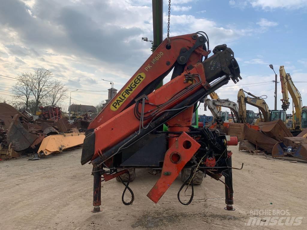 Palfinger PK16000A Pásové jeřáby