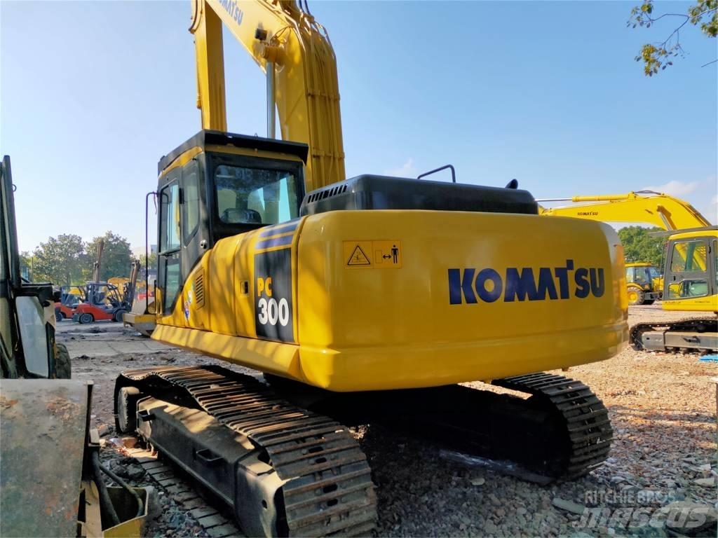 Komatsu PC 300-7 Pásová rýpadla