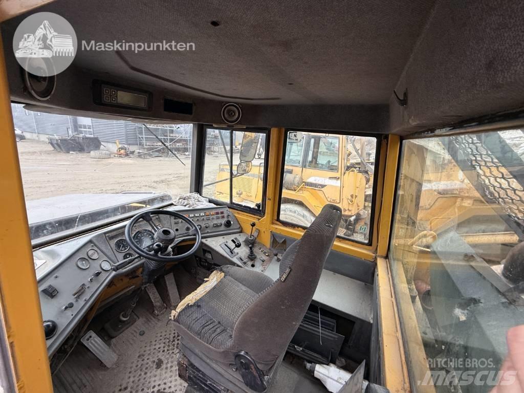 Volvo A 25 C Kloubové dempry