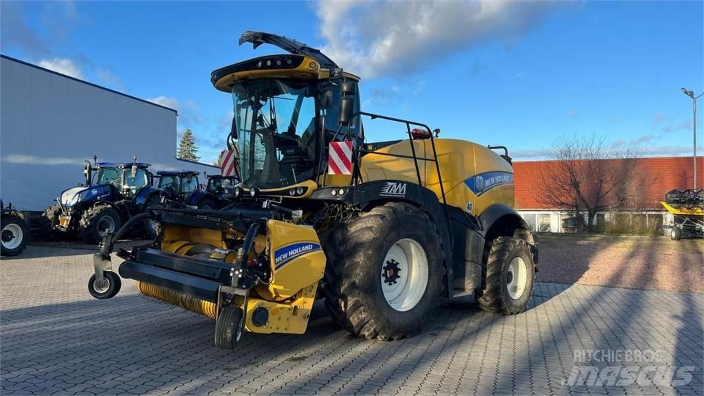 New Holland FR 550 Samojízdné sekačky