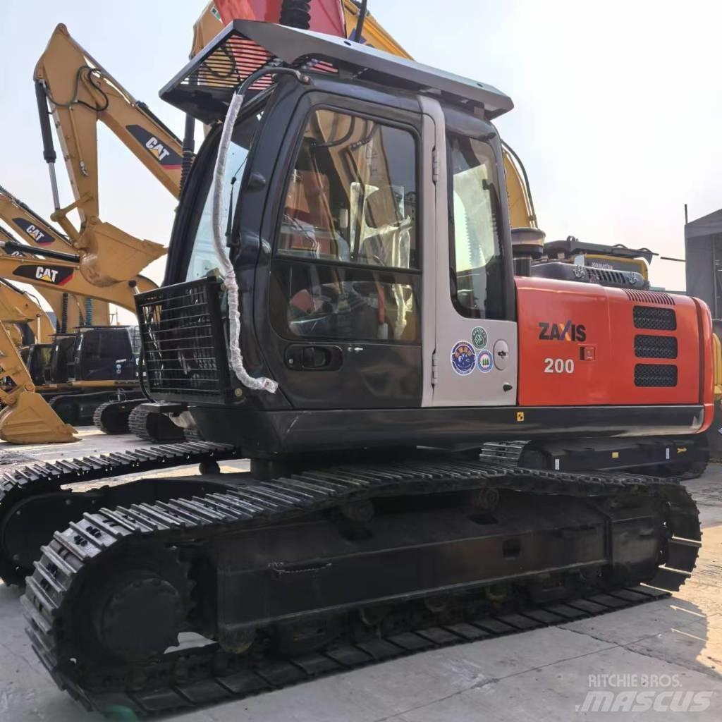 Hitachi ZX 200-3 G Pásová rýpadla