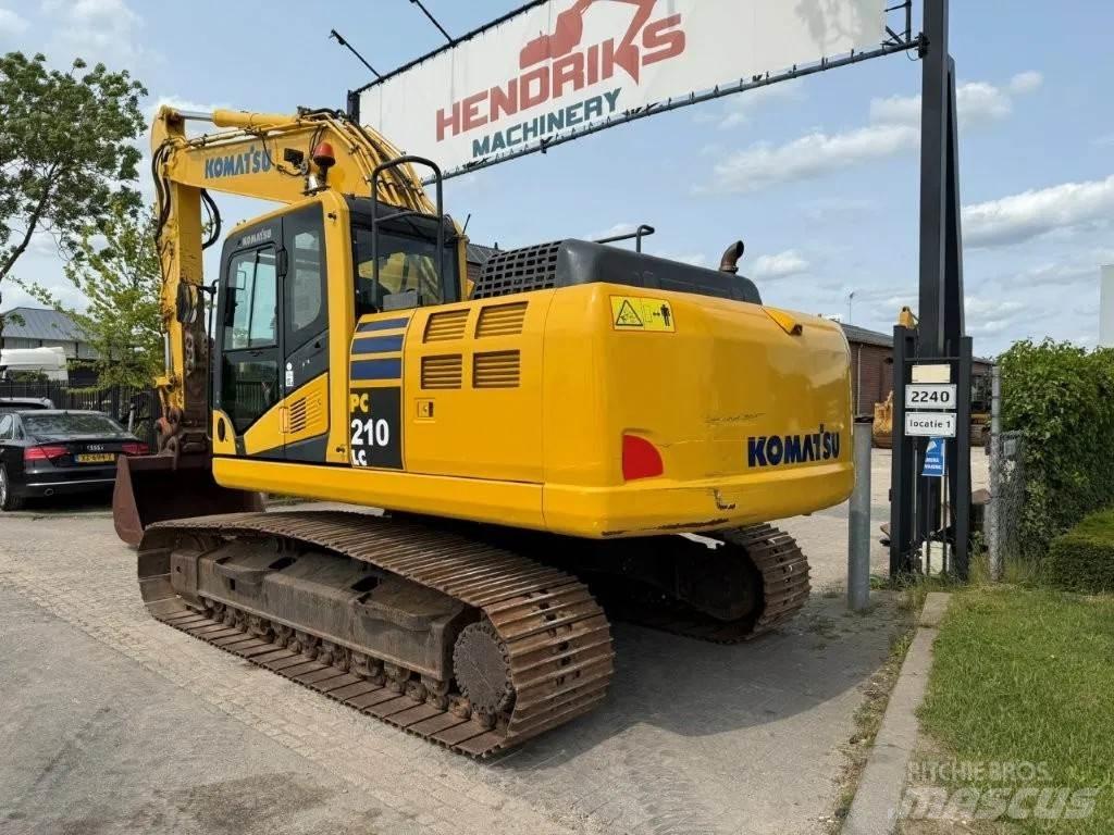 Komatsu PC210LC-10 Pásová rýpadla