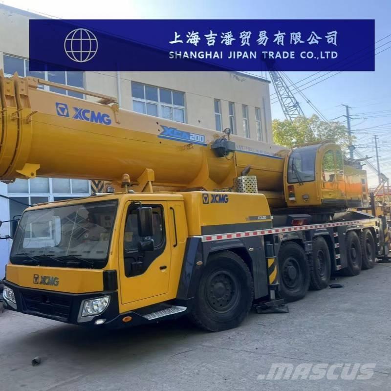 XCMG XCA 200 Univerzální terénní jeřáby