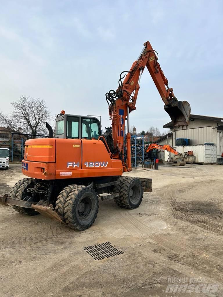 Fiat-Hitachi fh 120 Kolová rýpadla