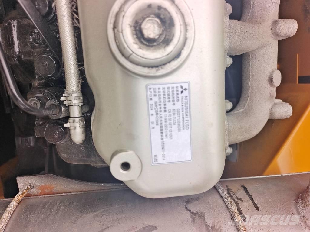 Sany SY 215 C Pásová rýpadla