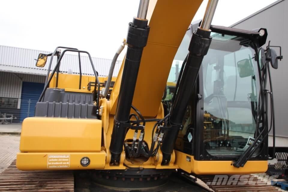 CAT 326-07 Pásová rýpadla