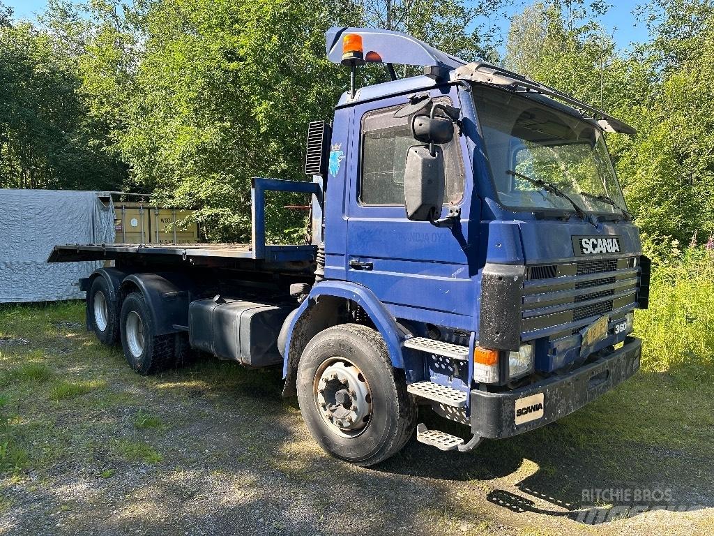 Scania 113 Hákový nosič kontejnerů