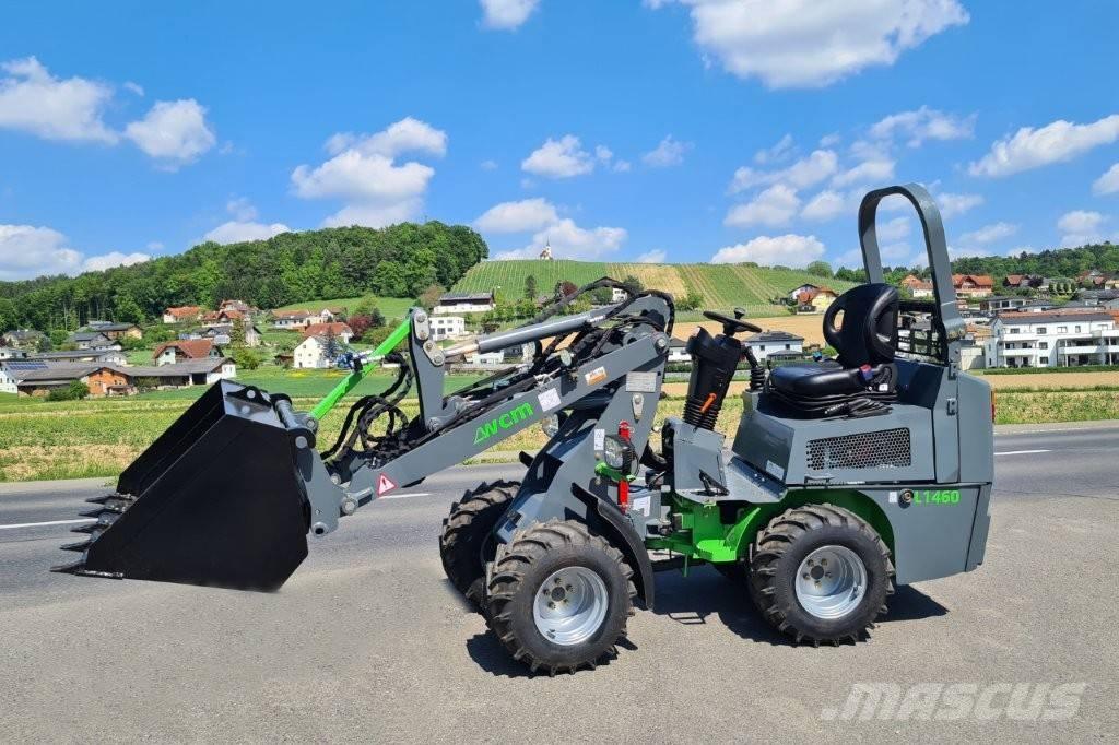 WCM L1460 Čelní nakladače a rypadla