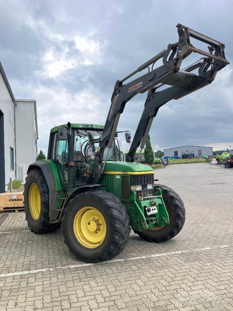 John Deere 6810 Traktory