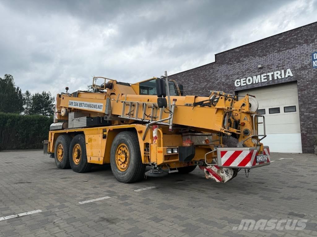 Demag AC 40-1 City Univerzální terénní jeřáby