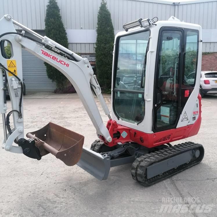 Takeuchi TB216 Mini rýpadla < 7t