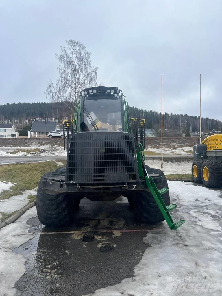 John Deere 1210 E Vyvážecí traktory