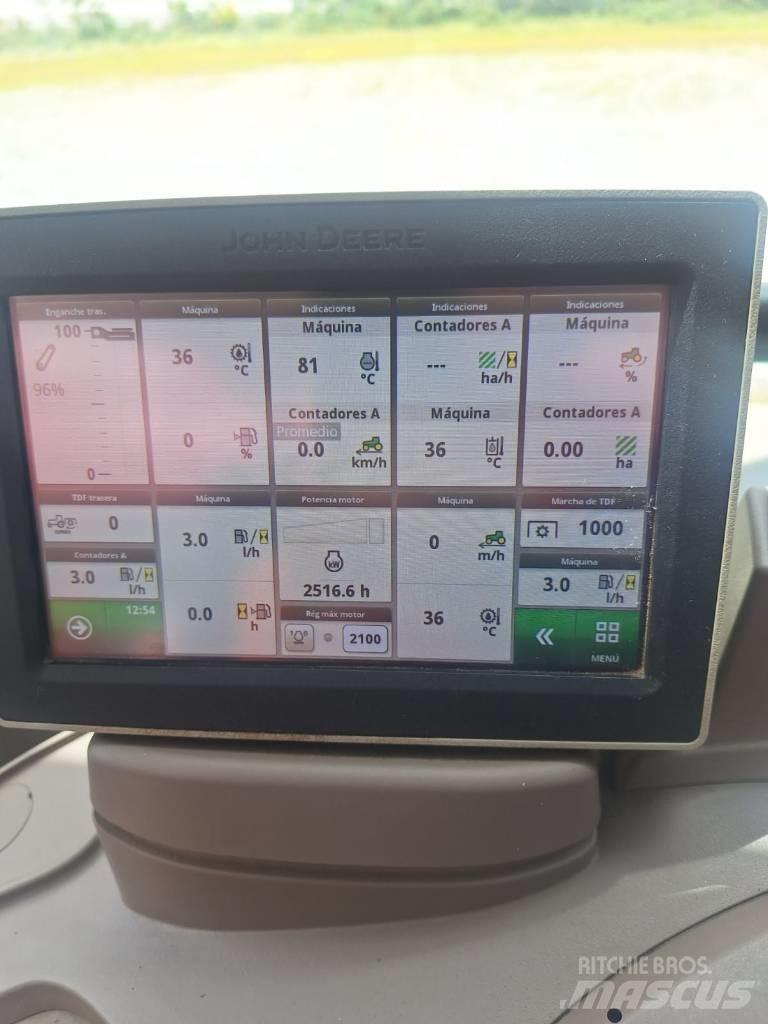 John Deere 6155 R Traktory