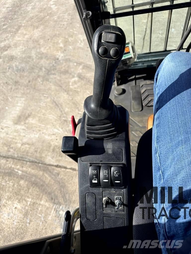 Volvo ECR235EL Pásová rýpadla