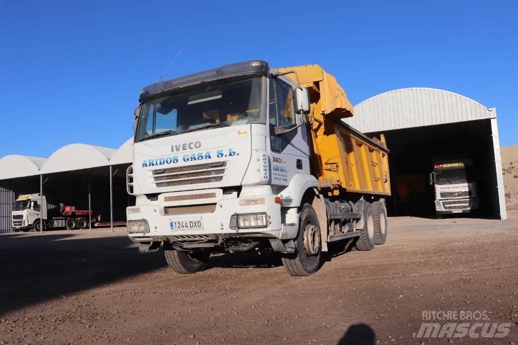Iveco Trakker 380 Sklápěče