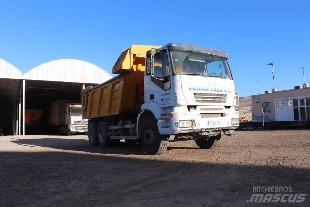 Iveco Trakker 380 Sklápěče