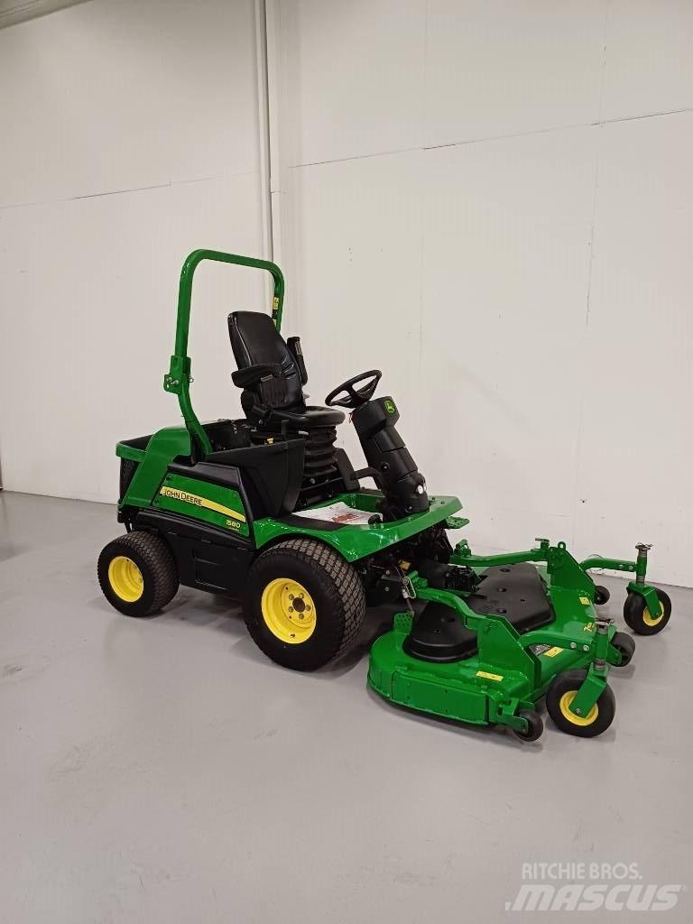 John Deere 1580 Samojízdné sekačky