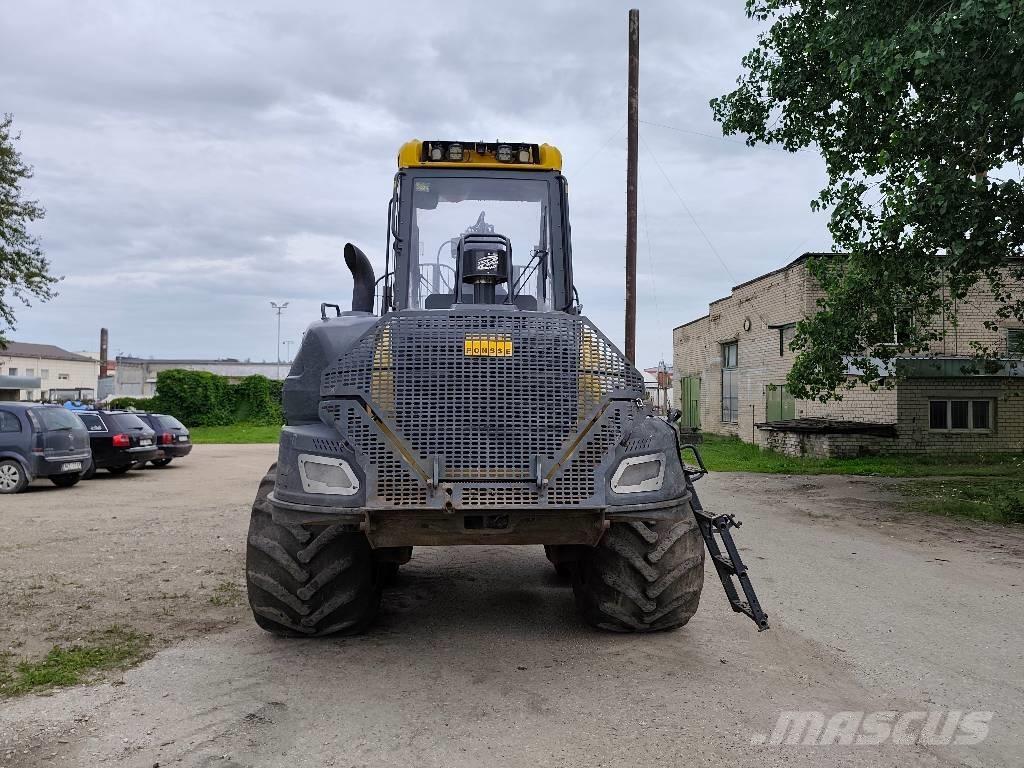 Ponsse BUFFALO 8W Vyvážecí traktory