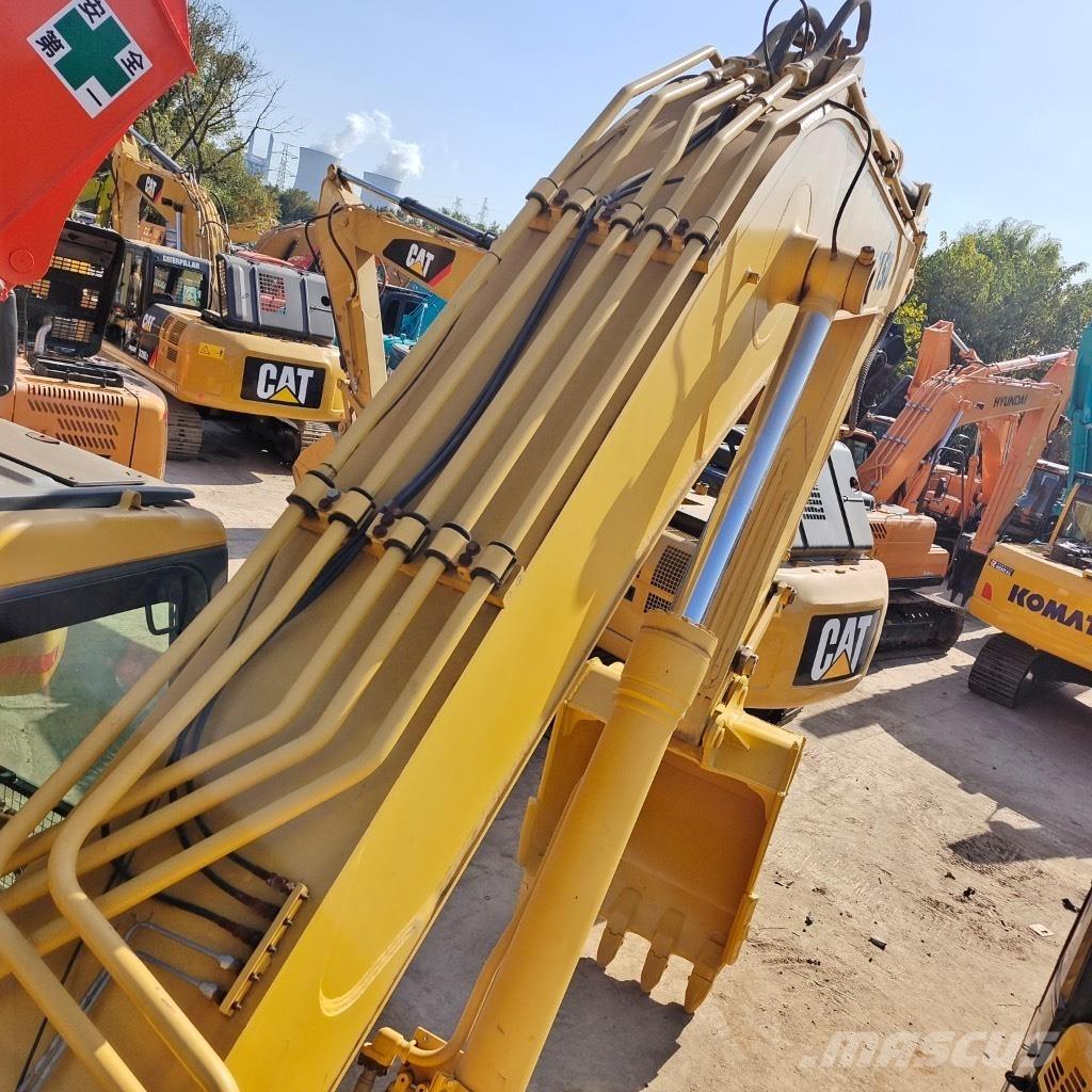 Komatsu PC 360-7 Pásová rýpadla