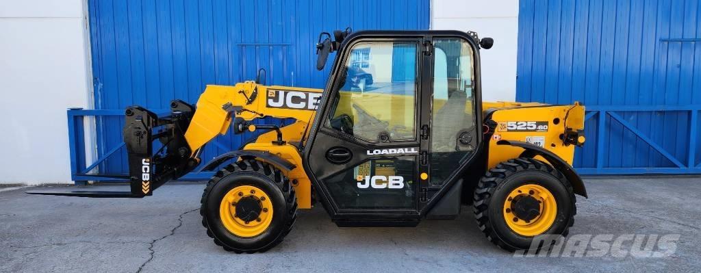 JCB 525-60 Teleskopické manipulátory