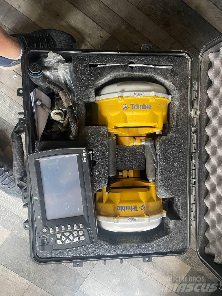 Trimble GCS900 Přístroje, měřící a automatizační zařízení