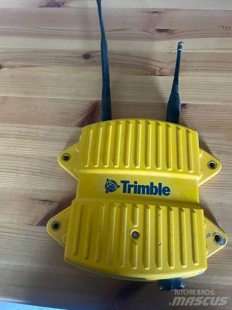 Trimble GCS900 Přístroje, měřící a automatizační zařízení