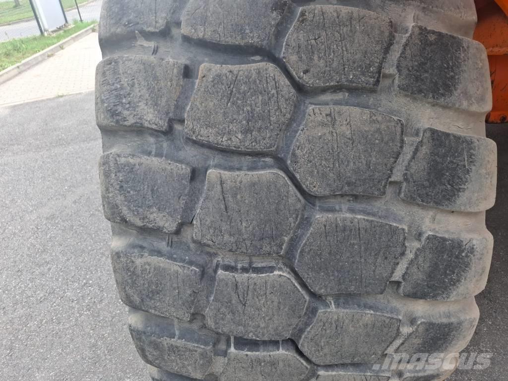 Doosan DA 30 Kloubové dempry