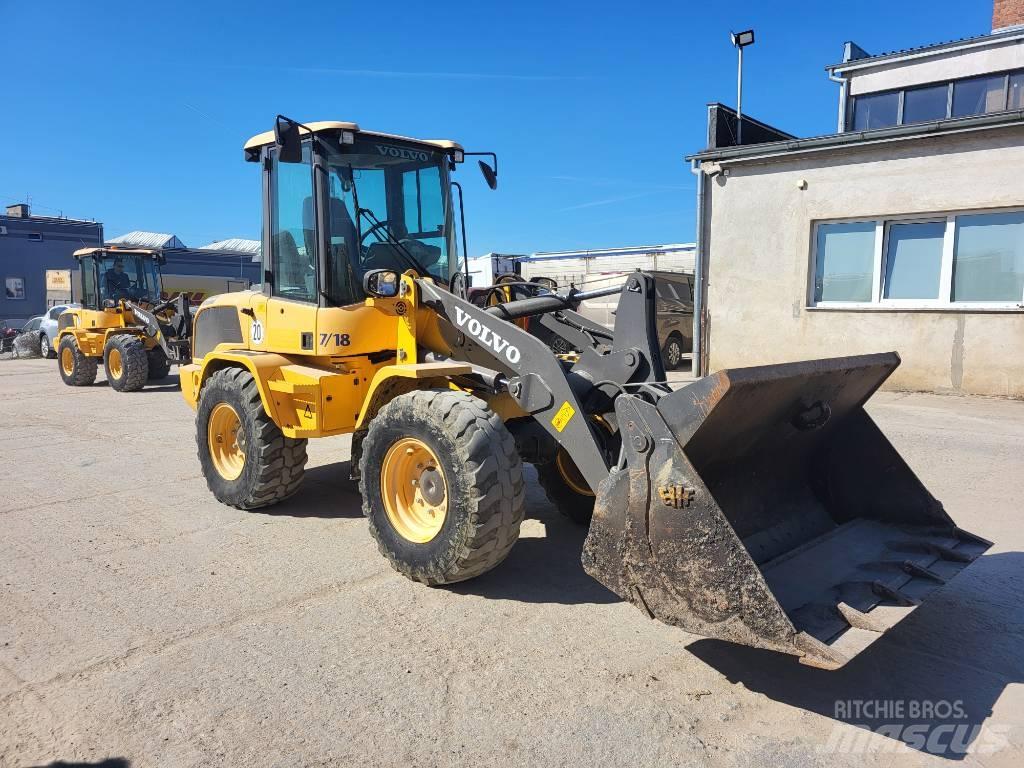 Volvo L 30 G Kolové nakladače