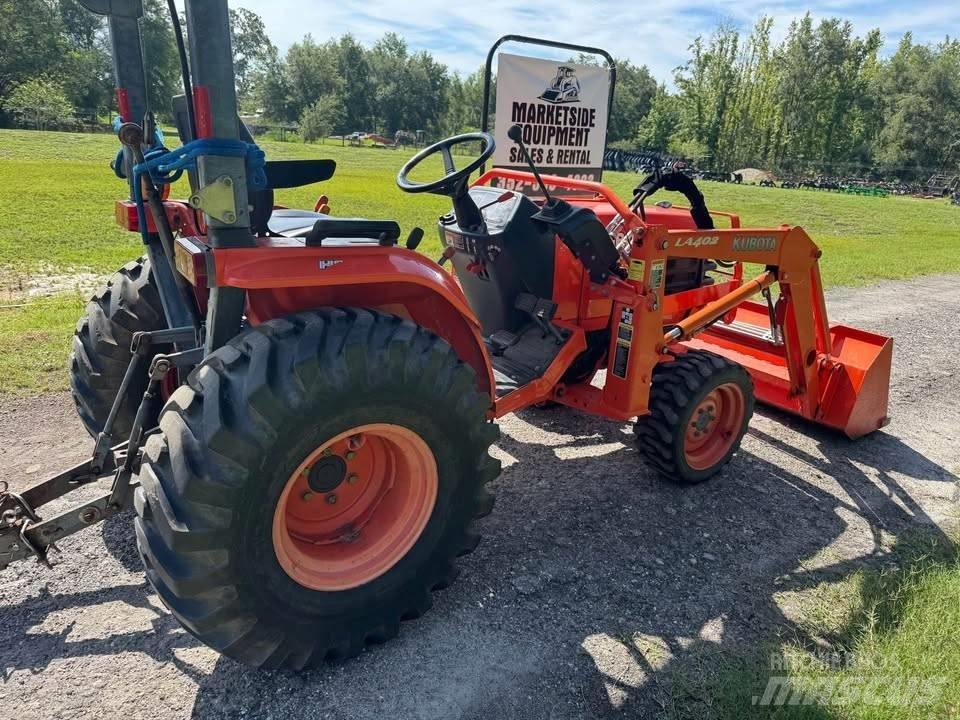 Kubota B 7800 HSD Traktory