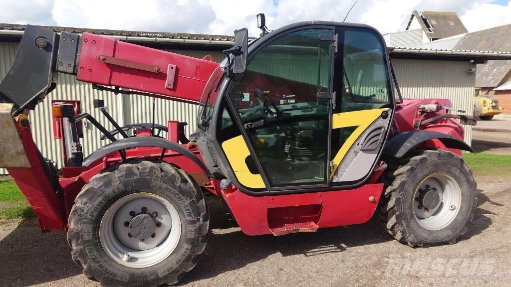 New Holland LM 1345 Teleskopické manipulátory