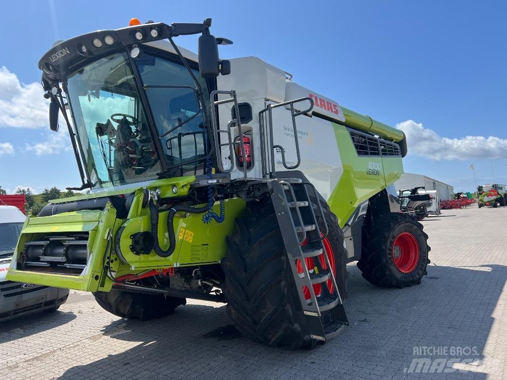 CLAAS Lexion 8700 Sklízecí mlátičky