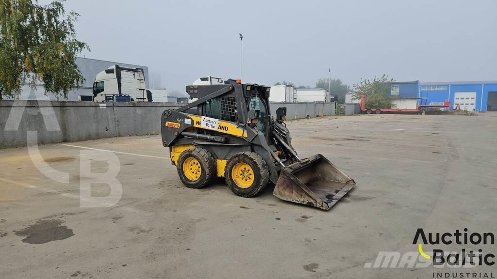 New Holland LS 160 Smykem řízené nakladače